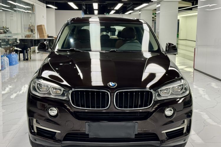 Used BMW X5 2016 xDrive35i parallel import Exterior 1