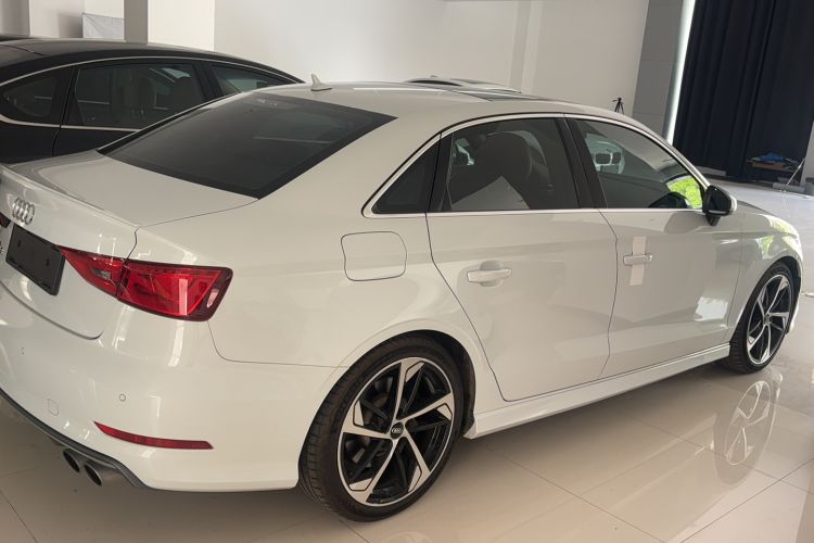 Used Audi S3 2015 S3 2.0T Limousine
