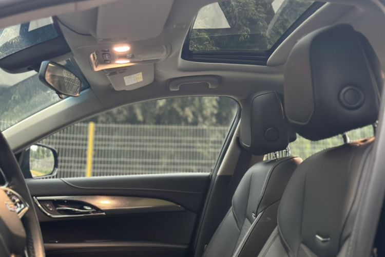 Used Cadillac ATS-L 2017 28T Tech Edition Interior 8