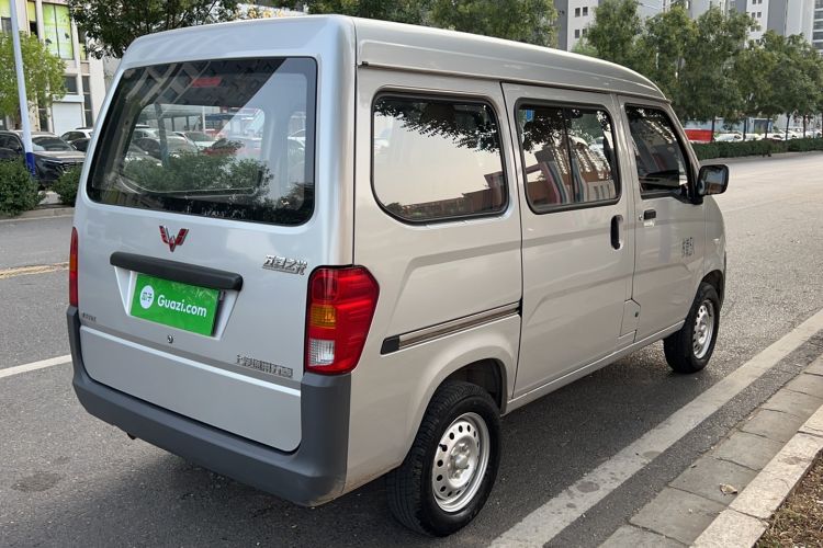 Used Wuling Zhiguang 2023 1.5L Practical Version 5/7 Seats
