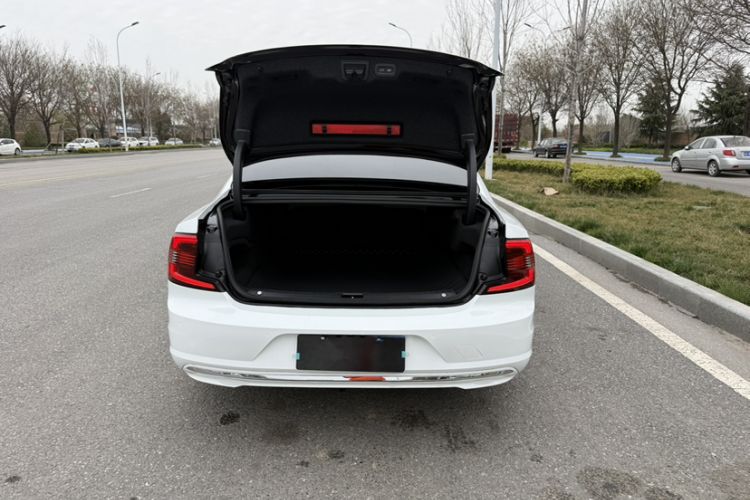 Used Volvo S90 2025 B5 Zhiyuan Luxury Edition