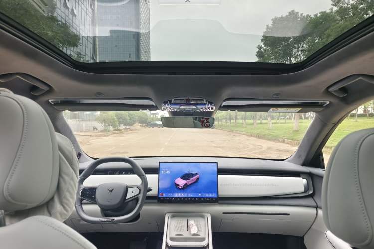 Used VOYAH COURAGE 2024 Four-Wheel Drive Global Edition
