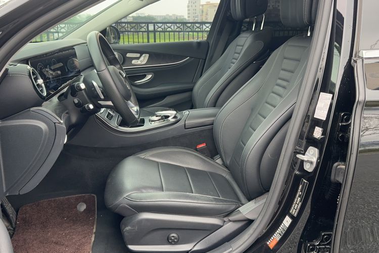 Used Mercedes-Benz E-Class 2018 E 300 L Sporty and Stylish Model