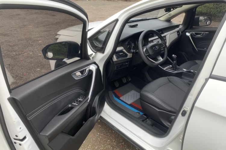 Used Geely Auto Vision X3 2020 1.5L Manual Happiness Edition