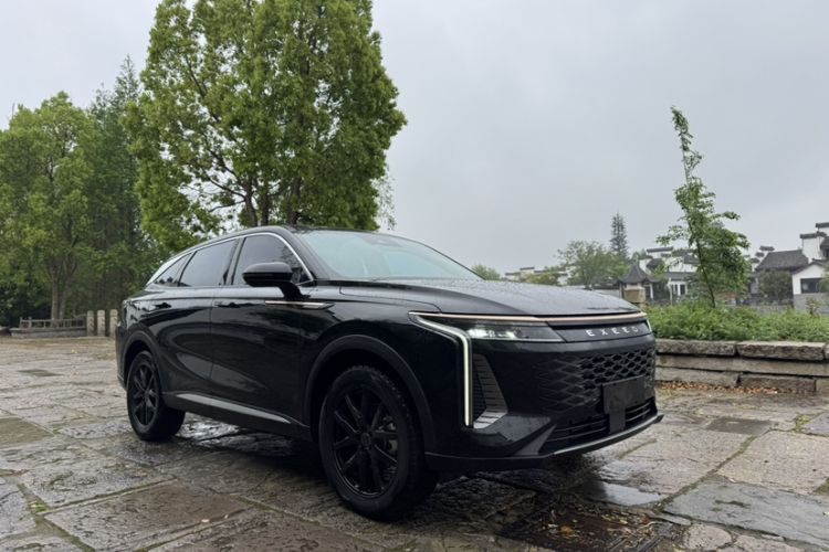 Used EXEED Stellar 2023 400T Four-Wheel Drive Deluxe Edition Exterior 9