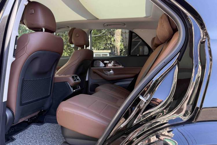 Used Mercedes-Benz GLE 2025 GLE 350 4MATIC Stylish Model
