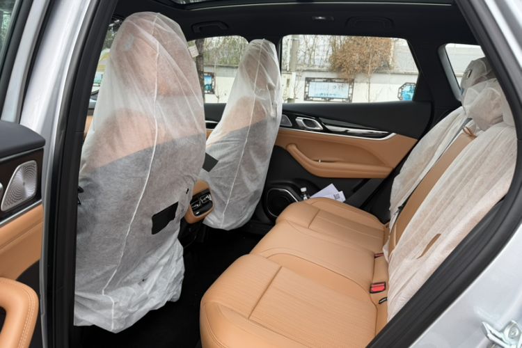 Used Geely Auto FX11 2025 4th Generation 1.5TD DCT Jinxiu