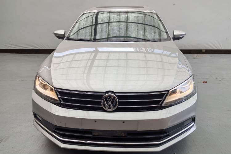 Used Volkswagen Sagitar 2018 1.6L Automatic Comfort Model Exterior 3