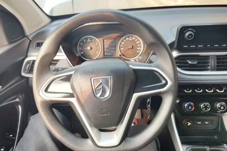 Used Baojun 530 2018 1.5T Manual Comfort Version China V