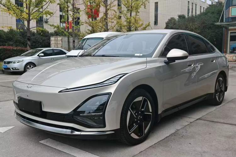 Used Wuling Xingguang 2024 Co-Creation Edition 510 Advanced Model
