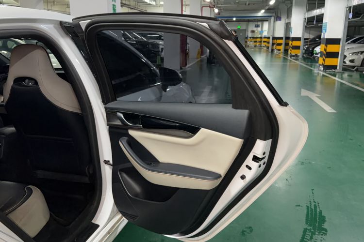 Used BYD Qin PLUS 2021 EV 400KM Luxury Model