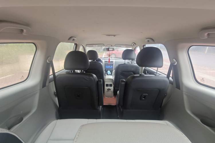 Used FORTHING S500 2016 1.6L Manual Luxury Edition
