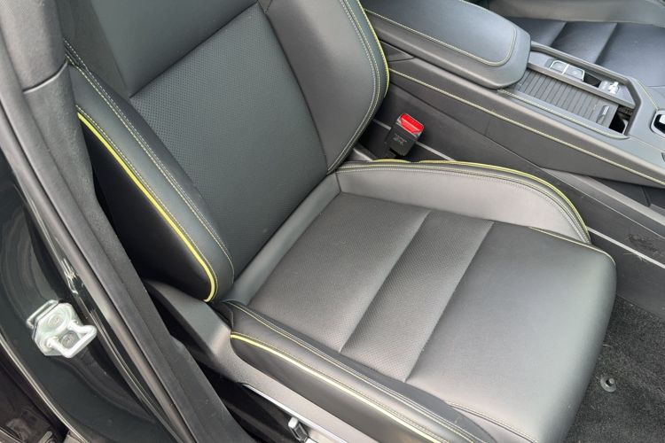 Used Lynk & Co 06 2023 Remix 1.5T Hero Right Front Seat