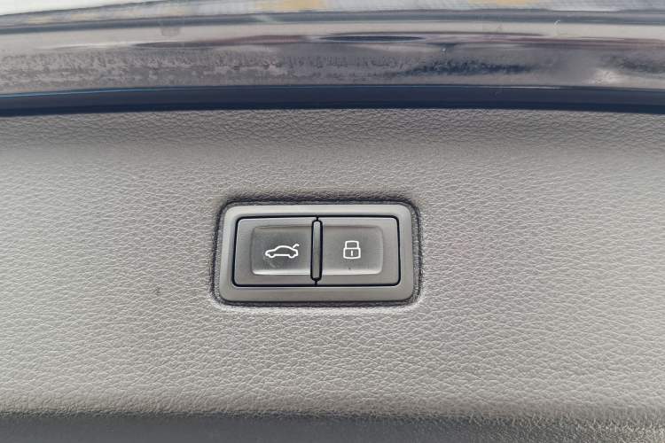 Used Audi Q7 2019 55 TFSI S line Sport Edition