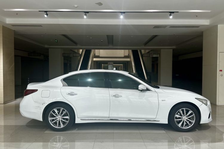 Used Infiniti Q50L 2018 2.0T Comfort Edition China V Standard Exterior 3
