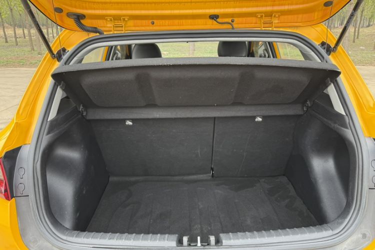 Used Kia kx1 Stonic 2019 1.4L Automatic Fun Edition China V Standard
