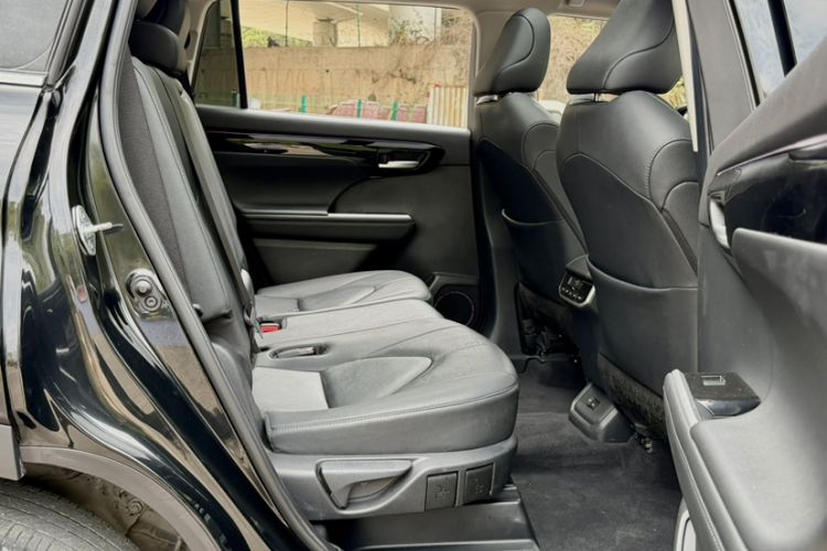 Used Toyota Highlander 2022 380T Four-Wheel Drive Prestige Edition 7-Seater
