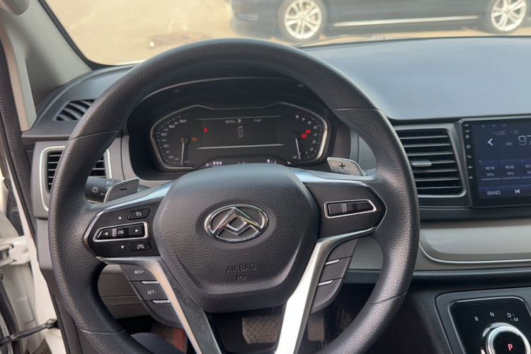 Used SAIC MAXUS G10 2022 2.0T Automatic Smart Enjoyment Version Gasoline 7 Seats
