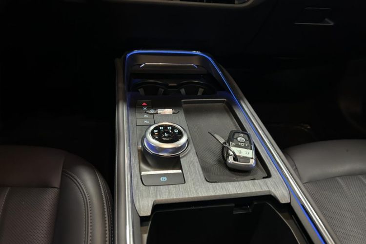 Used Ford Mondeo 2025 2.0T EcoBoost Ultimate Edition
