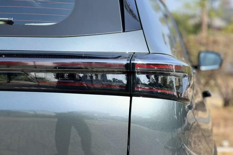 Used Chery Tiggo 8 PLUS 2025 290TGDI DCT Prestige 5-Seater
