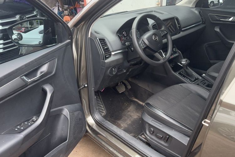 Used Skoda Karoq 2019 TSI280 Smart Drive Deluxe Edition China VI Standard
