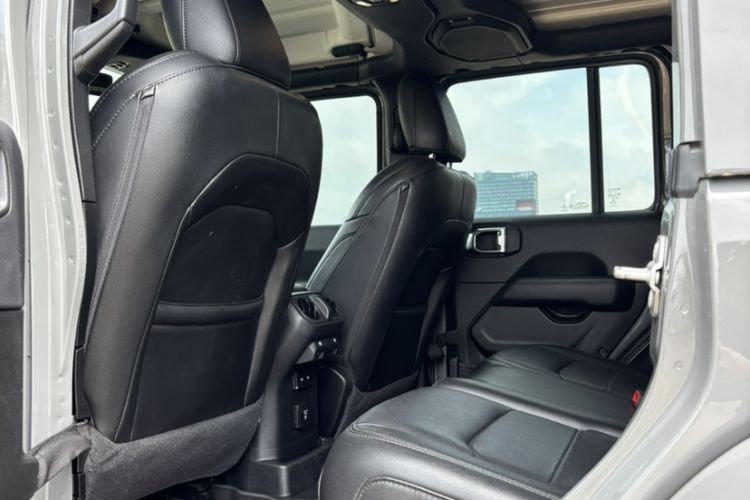 Used Jeep Wrangler 2022 2.0T High Altitude Four-Door Edition
