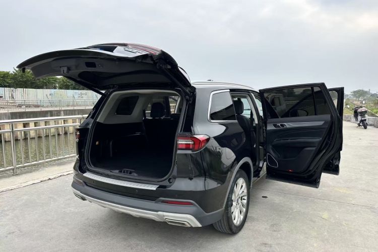 Used Ford Equator 2021 EcoBoost 225 Platinum Edition 5-Seater
