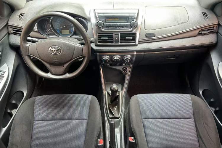 Used Toyota YARiS L Zhi Xuan 2014 1.3E Manual Charm Edition