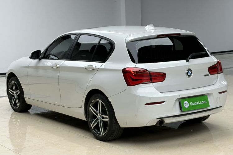 Used BMW 1 Series 2018 118i Sport Design Package Exterior 6