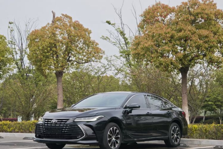 Used Toyota Avalon 2023 2.0L Premium Edition