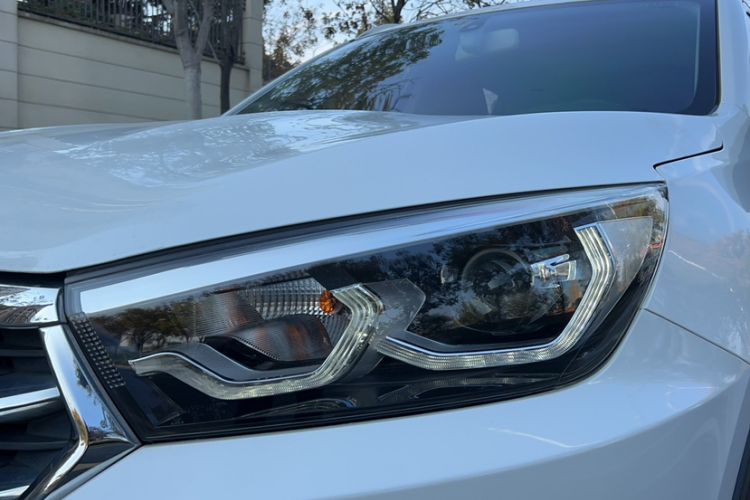 Used Hanteng X5 2018 1.5T Manual Luxury Edition