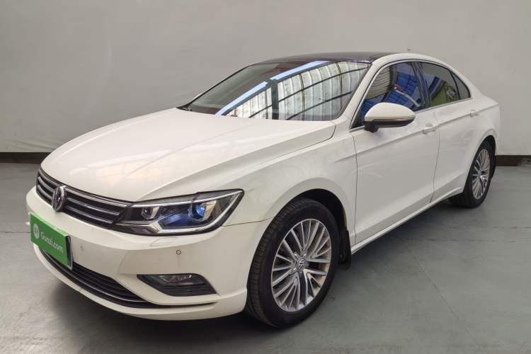 Used Volkswagen Lamando 2015 280TSI DSG Luxury Edition