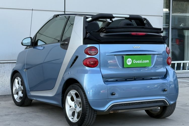 Used smart fortwo 2013 1.0T Convertible Passion Edition
