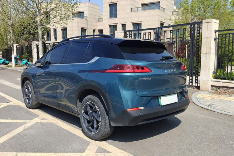 Used AION V 2023 Plus 70 Smart Enjoyment Seven-Seater Edition Ternary Lithium Exterior 4