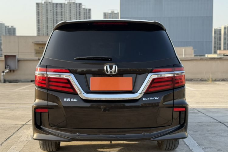 Used Honda Elysion 2016 2.4L Supreme Edition
