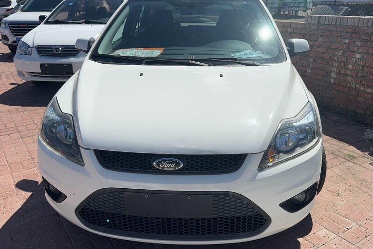 Used Ford Focus 2013 Hatchback Classic 1.8L Manual Base Model
