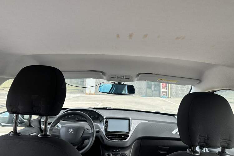 Used Peugeot 2008 2014 1.6L Manual Trend Edition