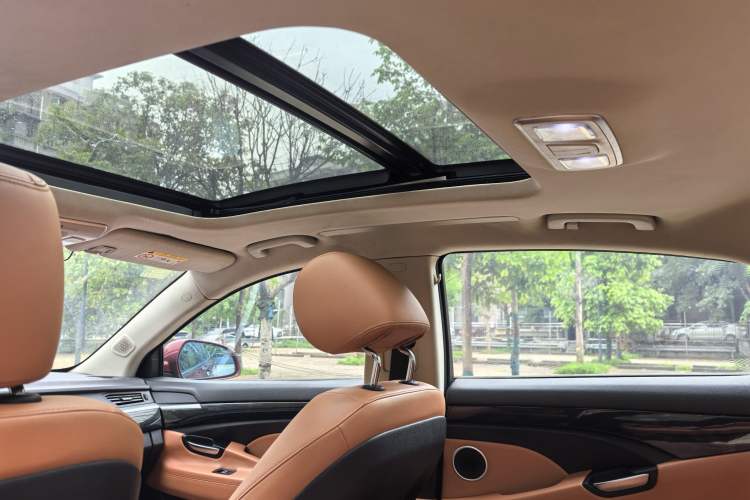 Used Geely Auto Emgrand GT 2016 2.4L Zunya Model Headliner