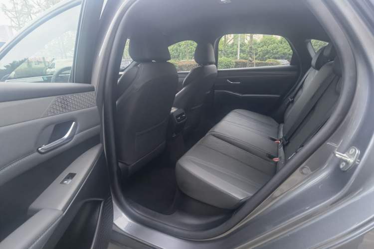 Used BYD Qin PLUS 2025 DM-i Smart Drive 55KM Leading Model
