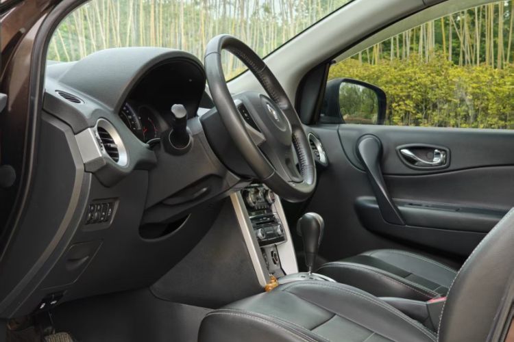 Used Renault Koleos 2014 Revised Version 2.0L Two-Wheel Drive Fashion Edition