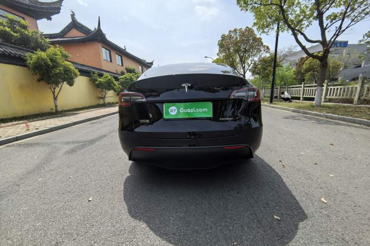 Used Tesla Model Y 2021 Standard Range Rear-Wheel Drive Version