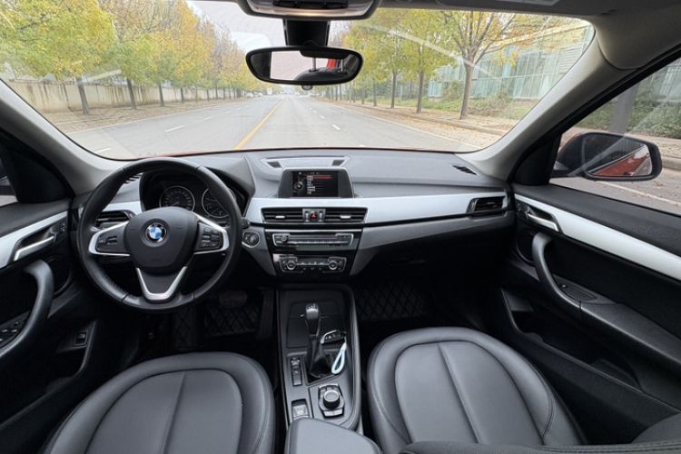 Used BMW X1 2016 sDrive18Li Premium Edition
