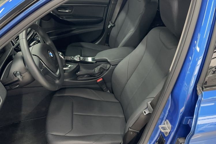 Used BMW 3 Series 2017 320Li M Sport Edition Left Rear Seat