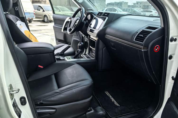 Used Toyota Prado 2018 3.5L Automatic TX
