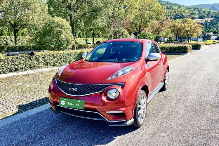 Used Infiniti ESQ 2014 1.6L Spontaneous Edition