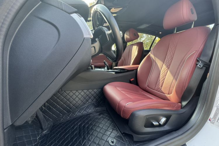 Used BMW 5 Series 2022 530Li Leading Model M Sport Package