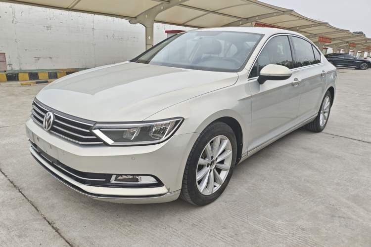 Used Volkswagen Magotan 2017 330TSI DSG Leading Model