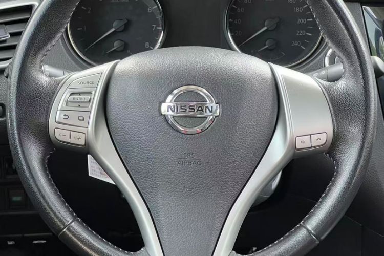 Used Nissan Qashqai 2017 2.0L CVT Luxury Edition China V Standard Interior 3