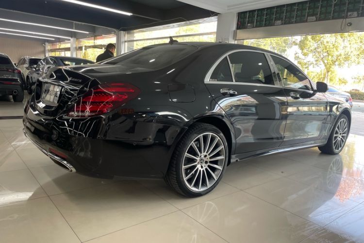 Used Mercedes-Benz S-Class 2019 S 450 L 4MATIC Exterior 3