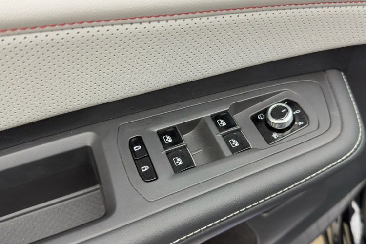 Used Volkswagen Teramont X 2024 380TSI Four-Wheel Drive Prestige Luxury Edition Interior 9